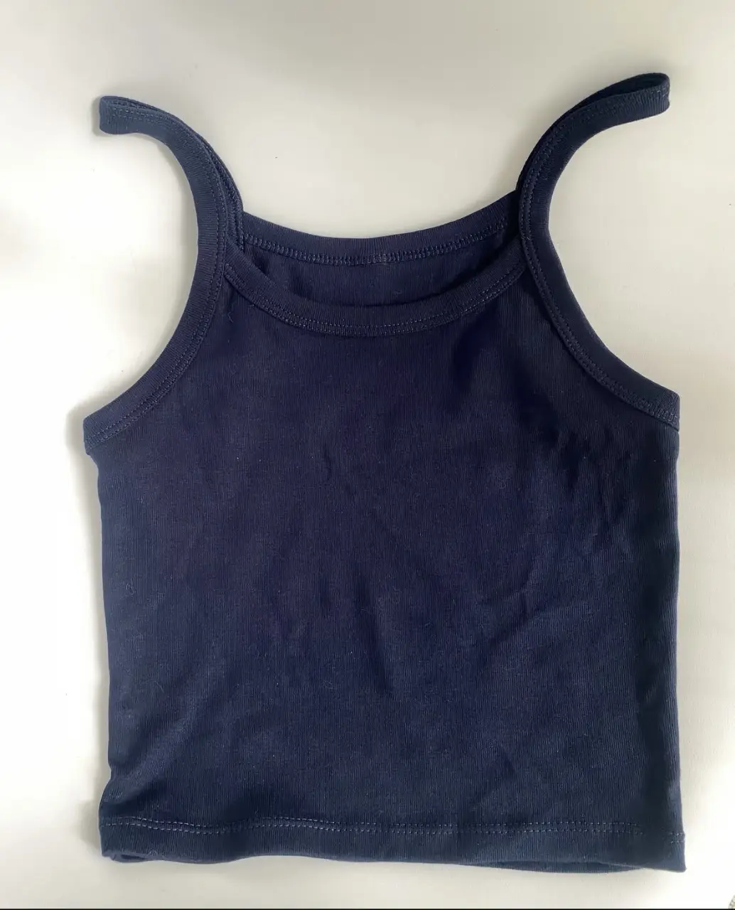 Tank top azul marino nueva. Es de algodón, hermosa calidad! Ideal 85-90