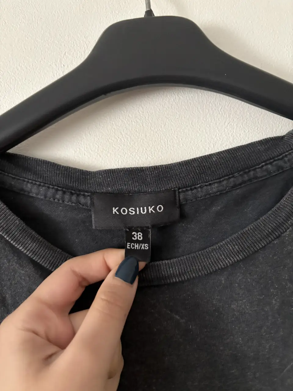 Remera Kosiuko - Vista 2
