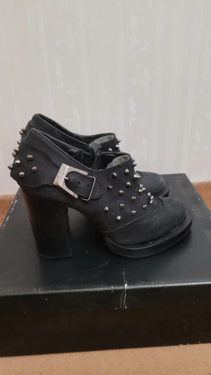 Botines Ricky Sarkany - Vista 4