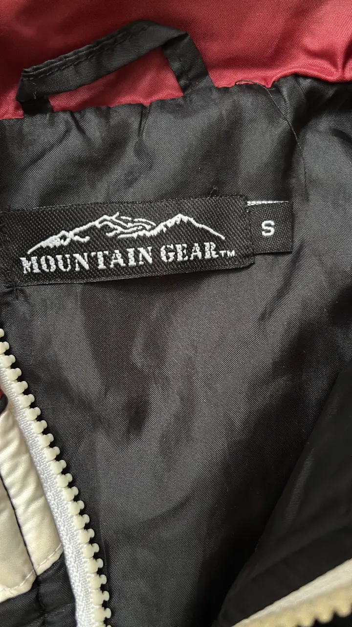 Campera Mountain gear - Vista 2