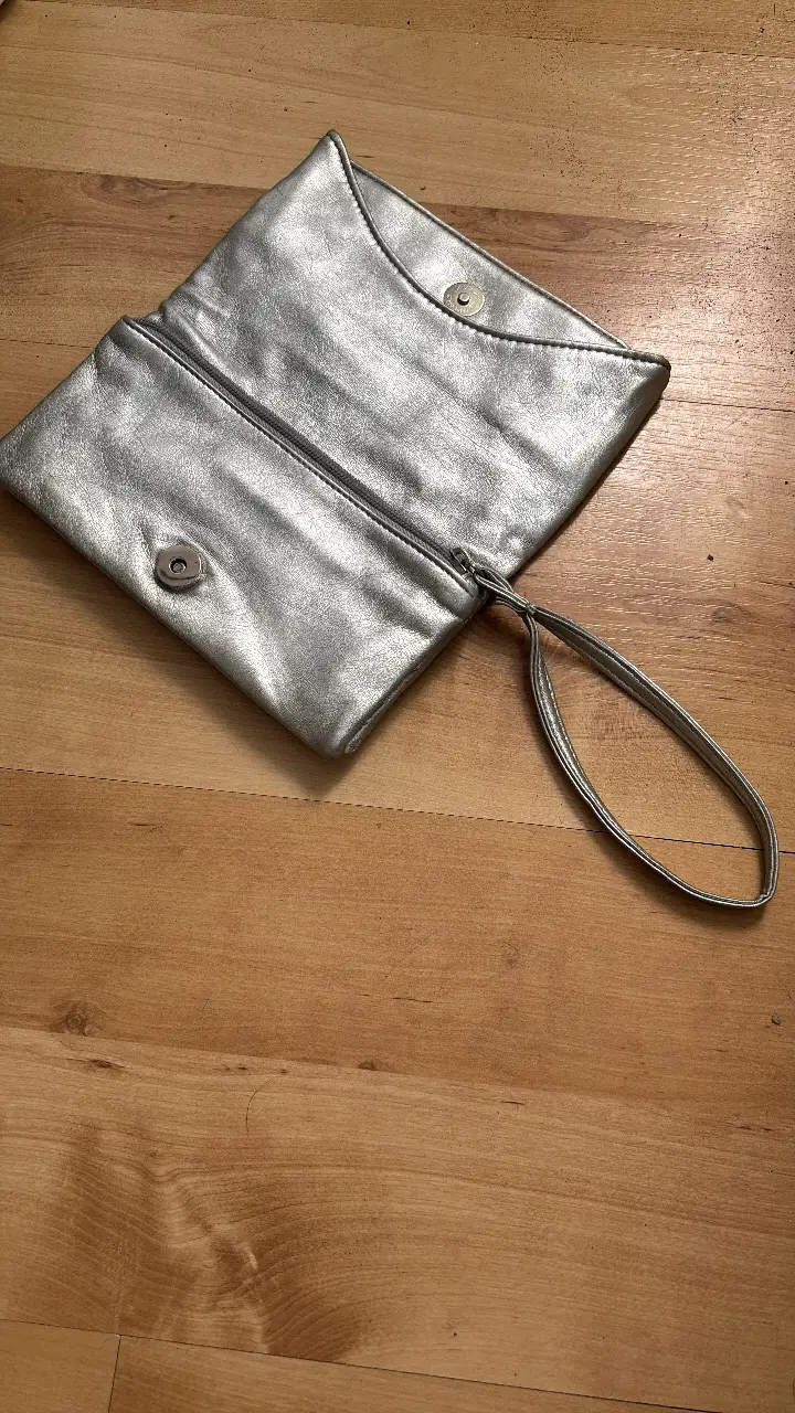 Cartera Sybilla - Vista 4