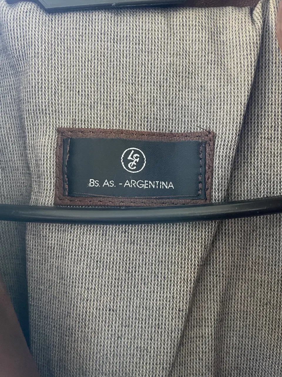 Campera Bs. As. - ARGENTINA - Vista 3