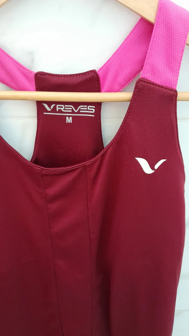 Musculosa Reves - Vista 2