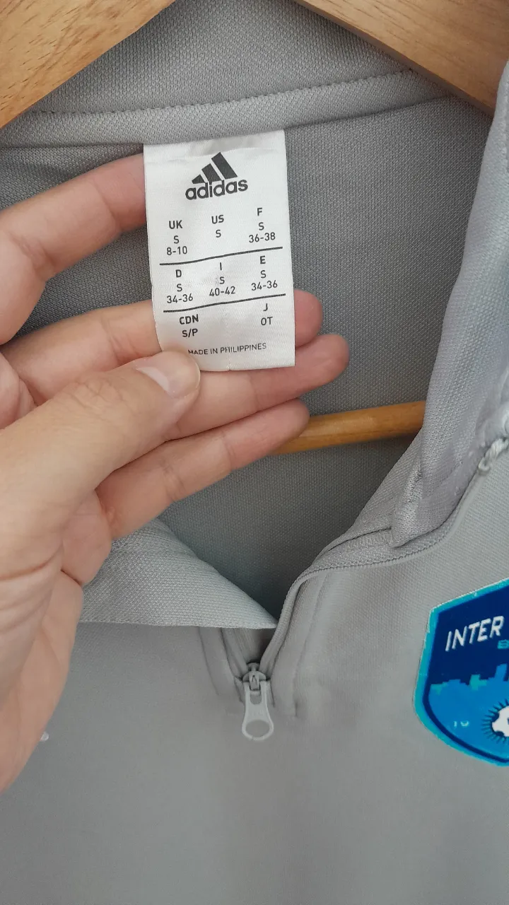 Buzo adidas - Vista 2