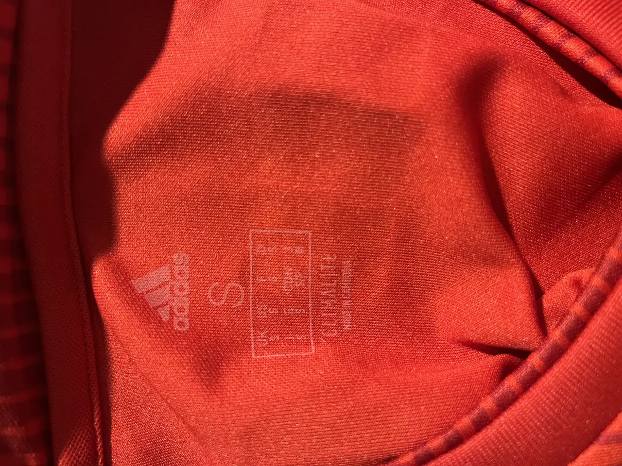 Camiseta adidas - Vista 3