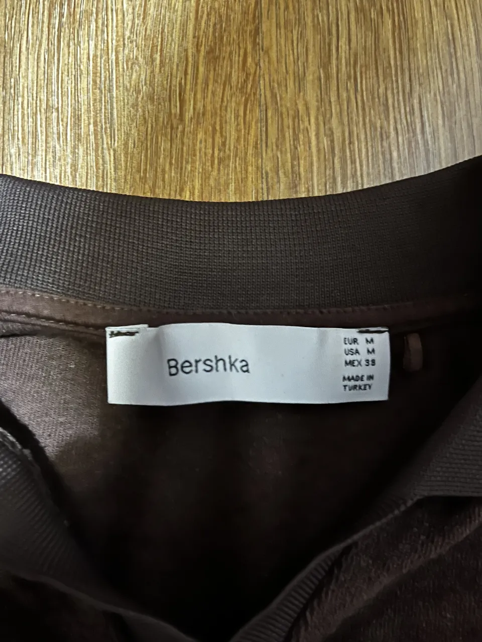 Remera Bershka - Vista 3