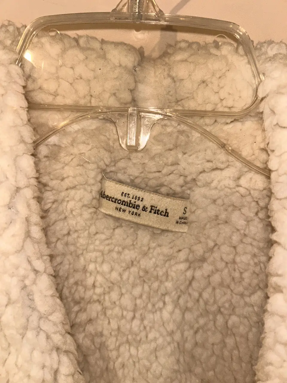 Cardigan Abercrombie & Fitch - Vista 3