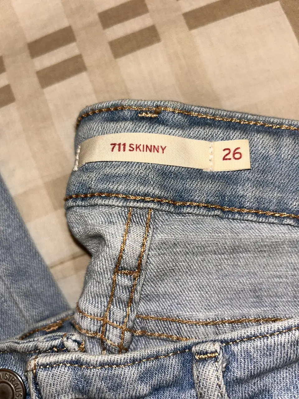 Jean Levi Strauss & Co. - Vista 2
