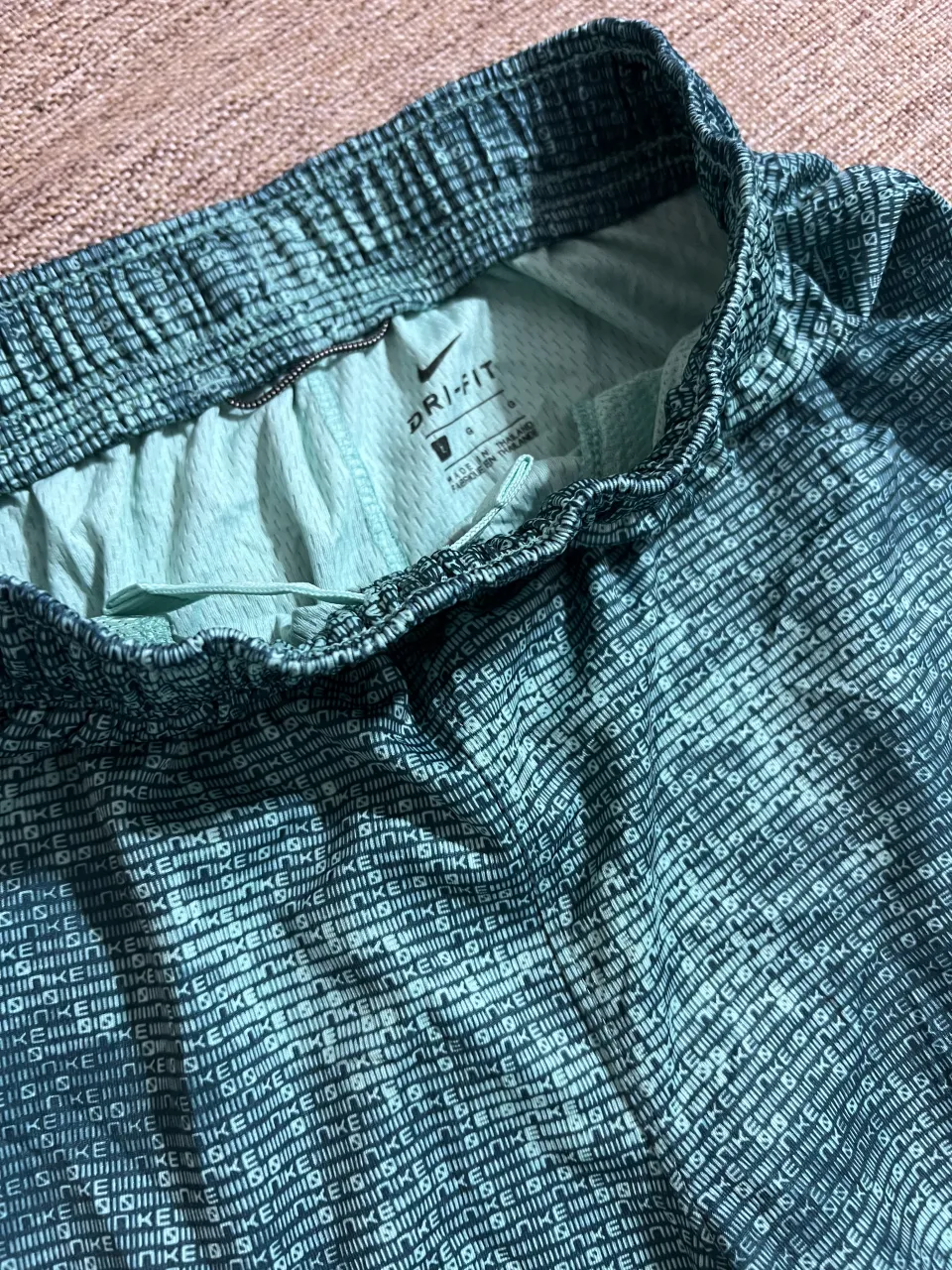 Short Nike - Vista 2