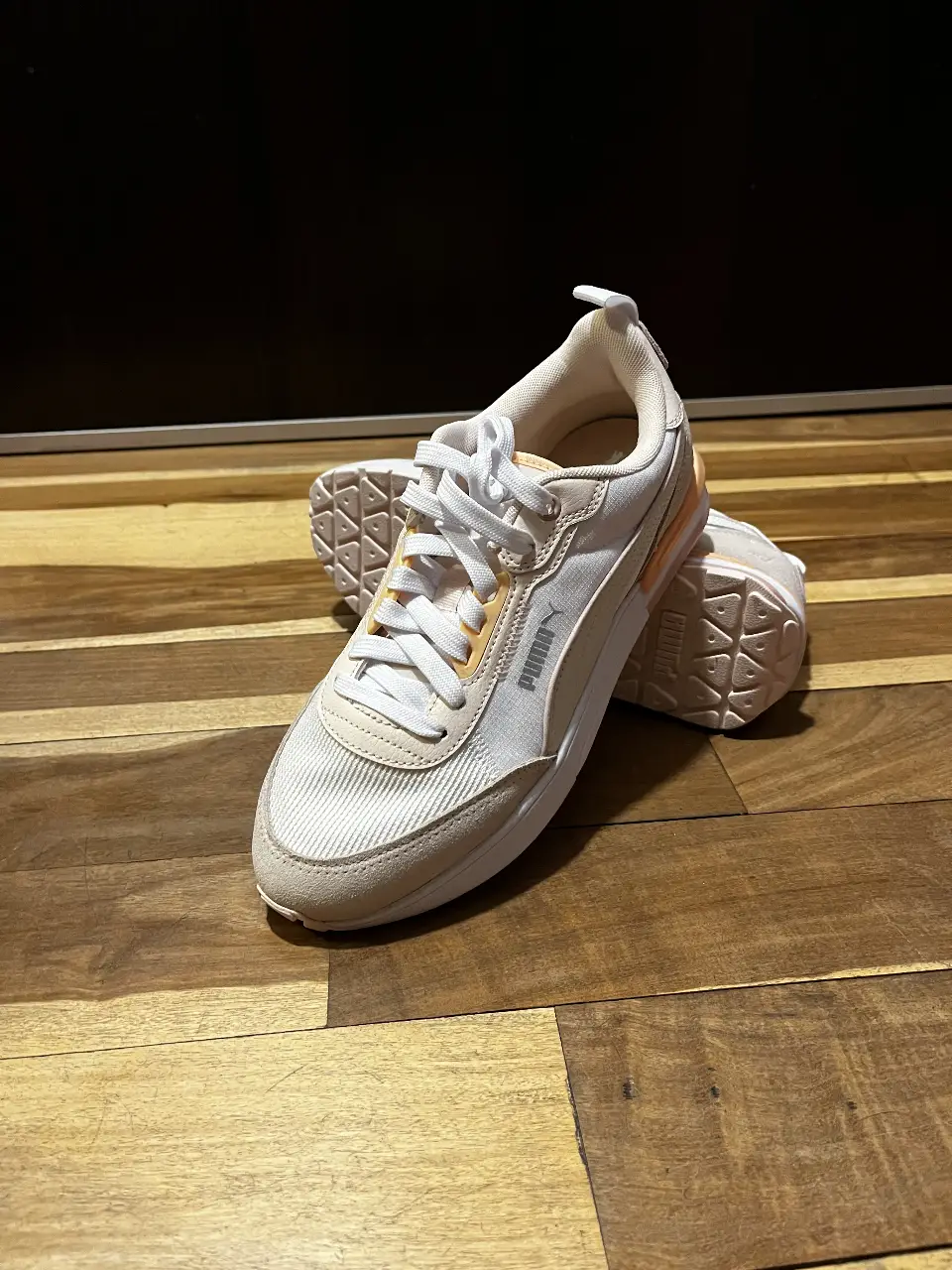 Zapatillas Puma - Vista 3