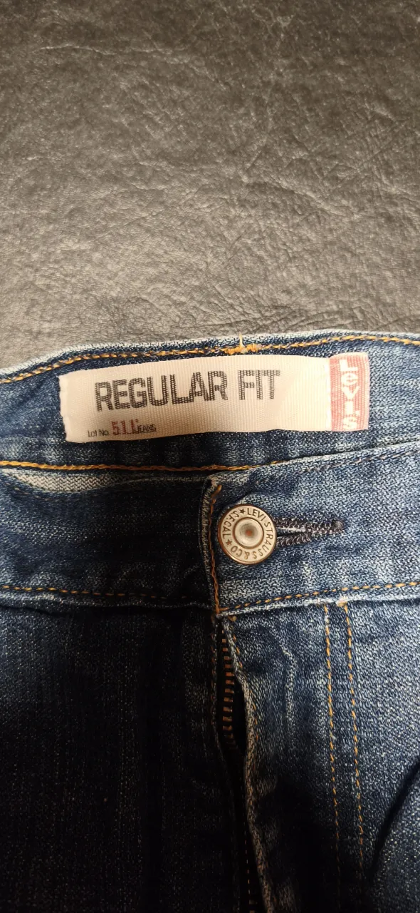 Jean Levi's - Vista 5