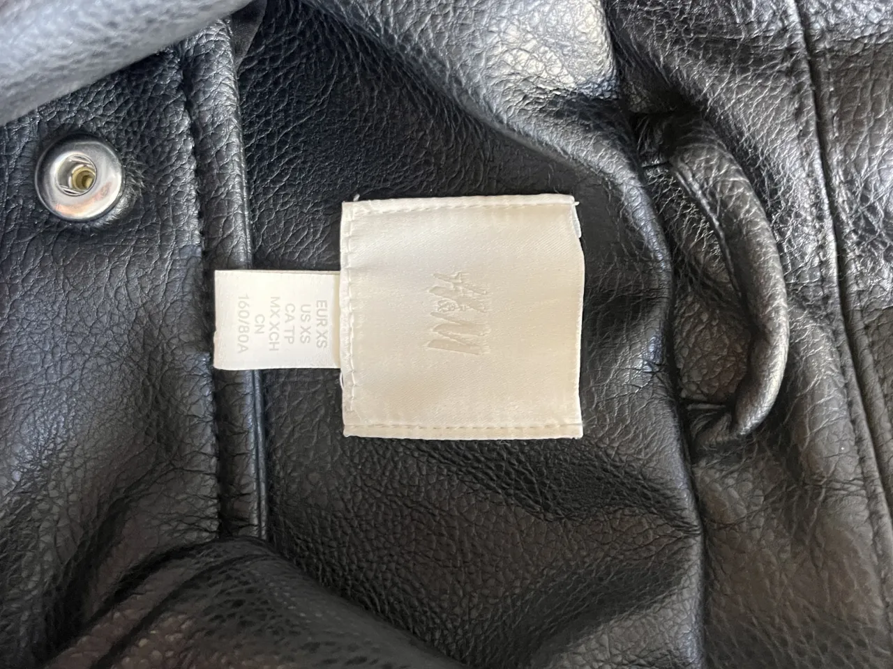 Campera H&M - Vista 3