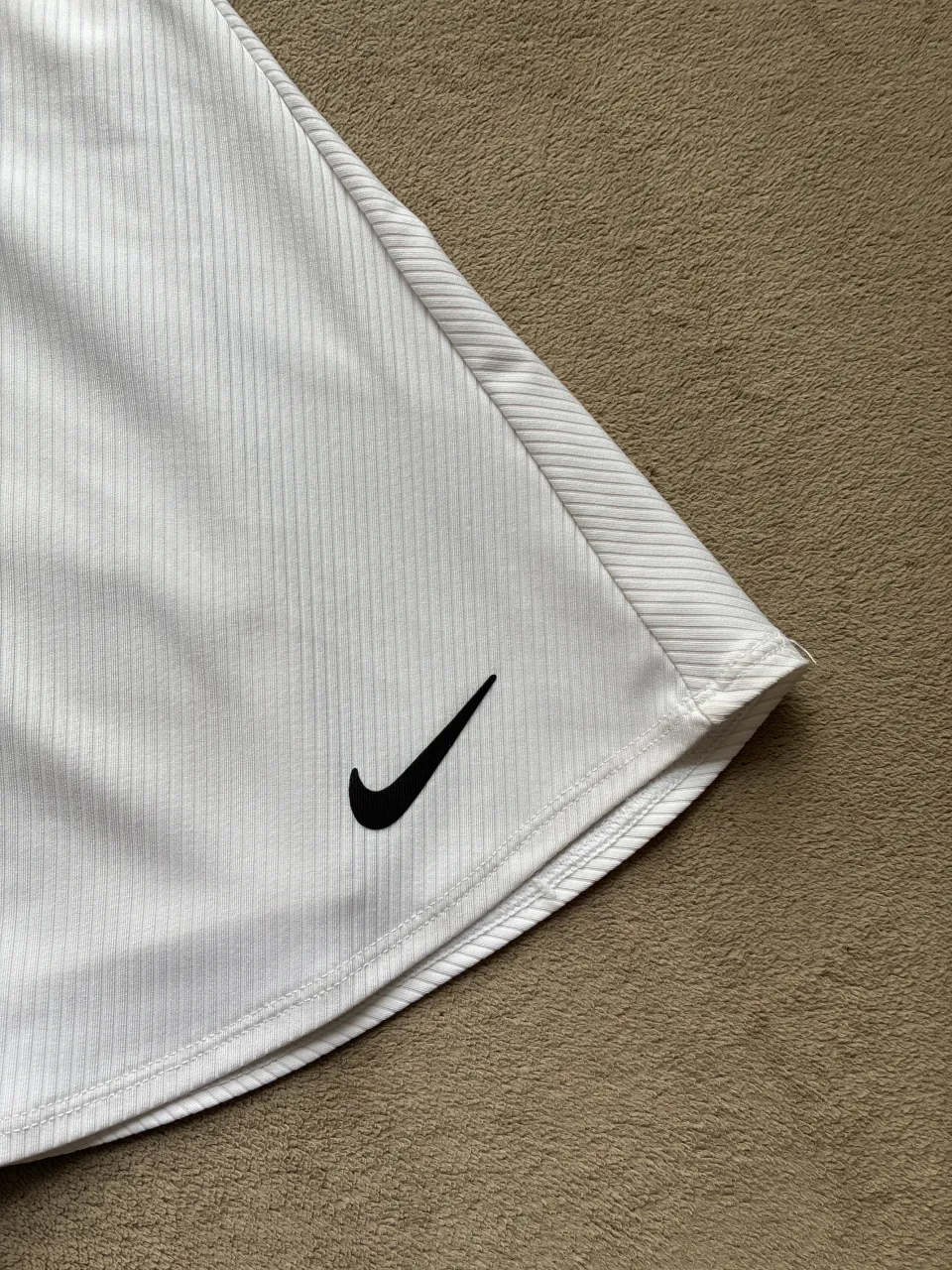 Pollera Nike - Vista 4