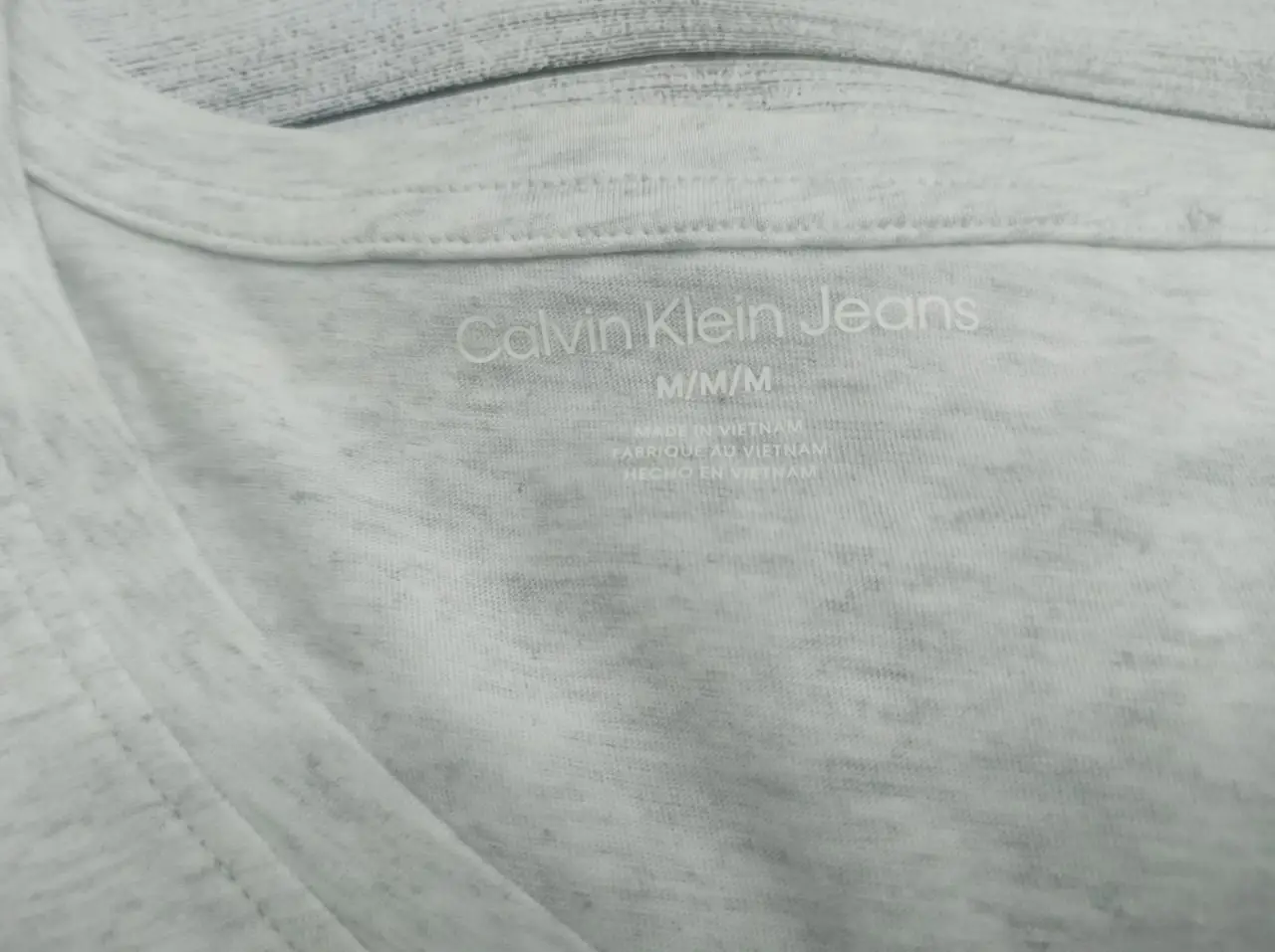 Remera Calvin Klein Jeans - Vista 3