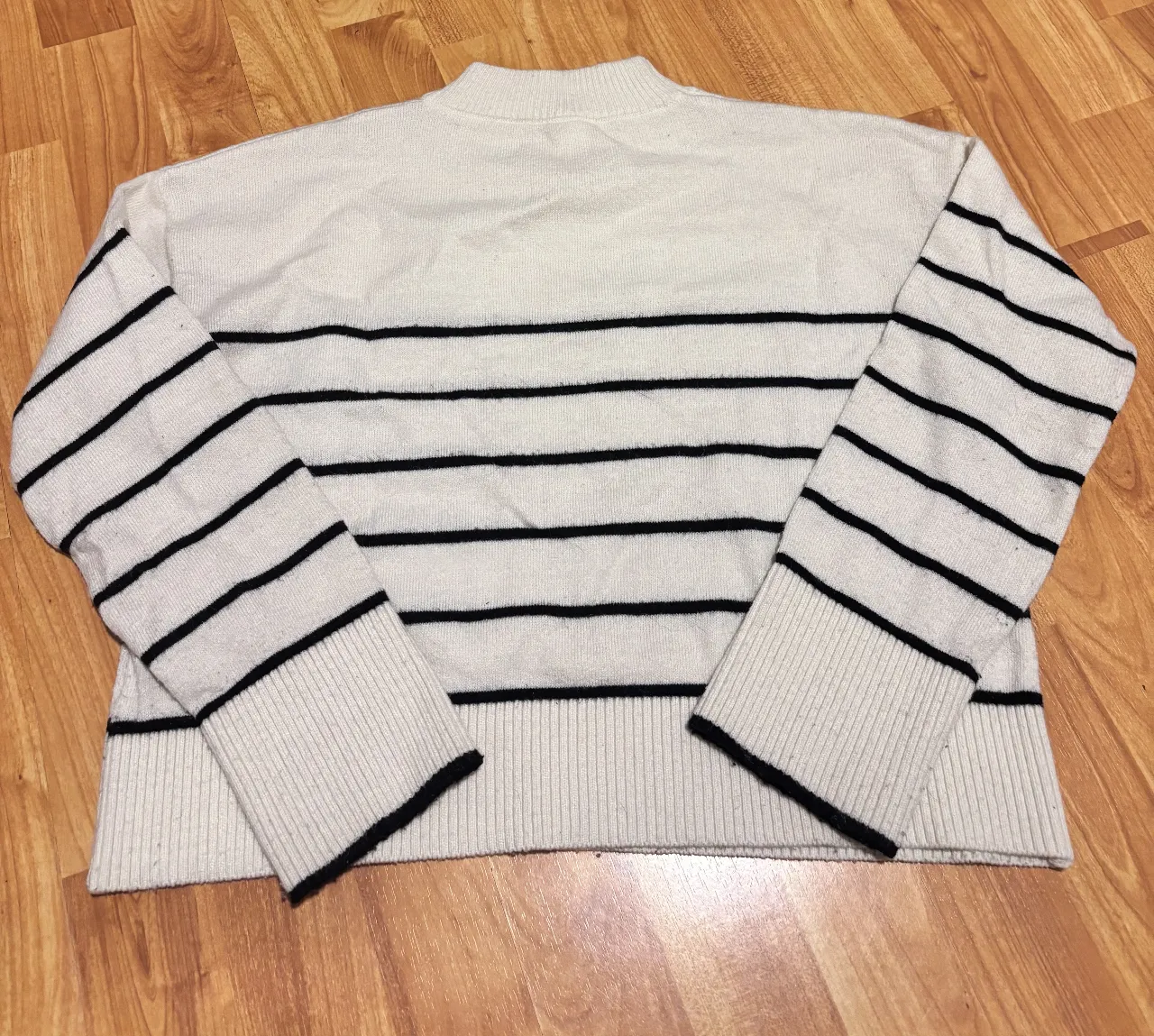 Polera (sin marca) - Vista 2