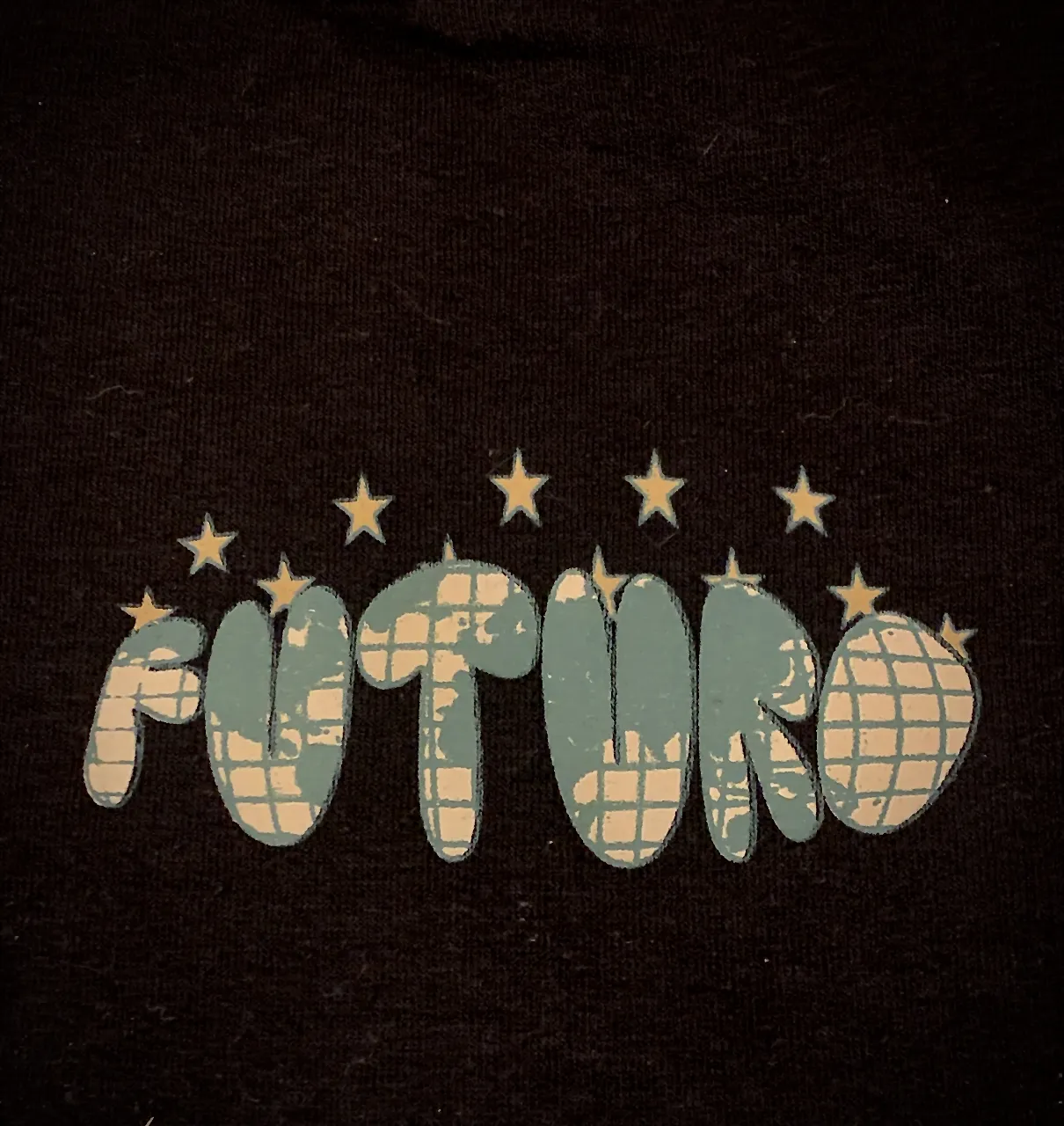 Buzo Marca nacional - Vista 3