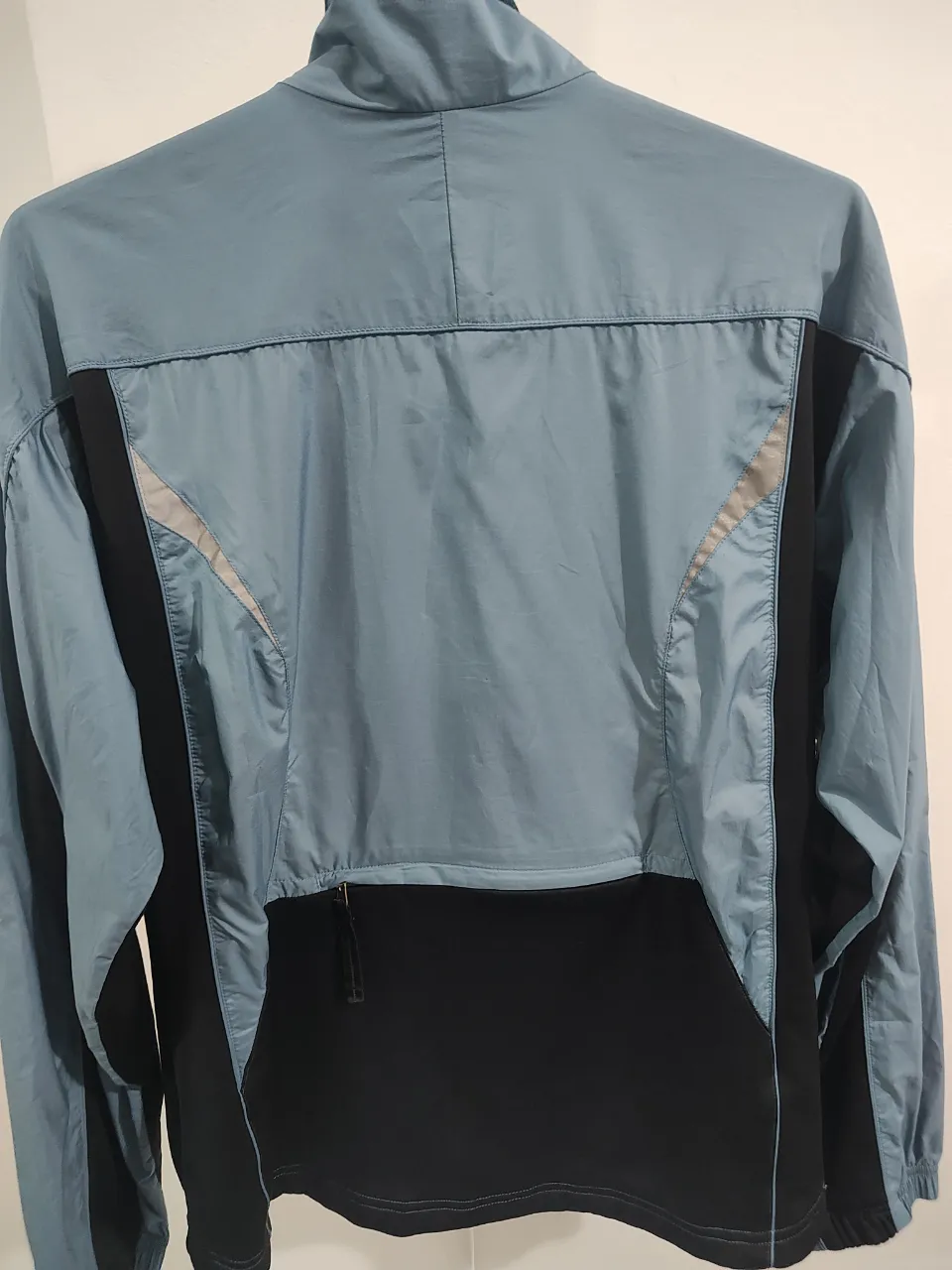 Campera Nike - Vista 2