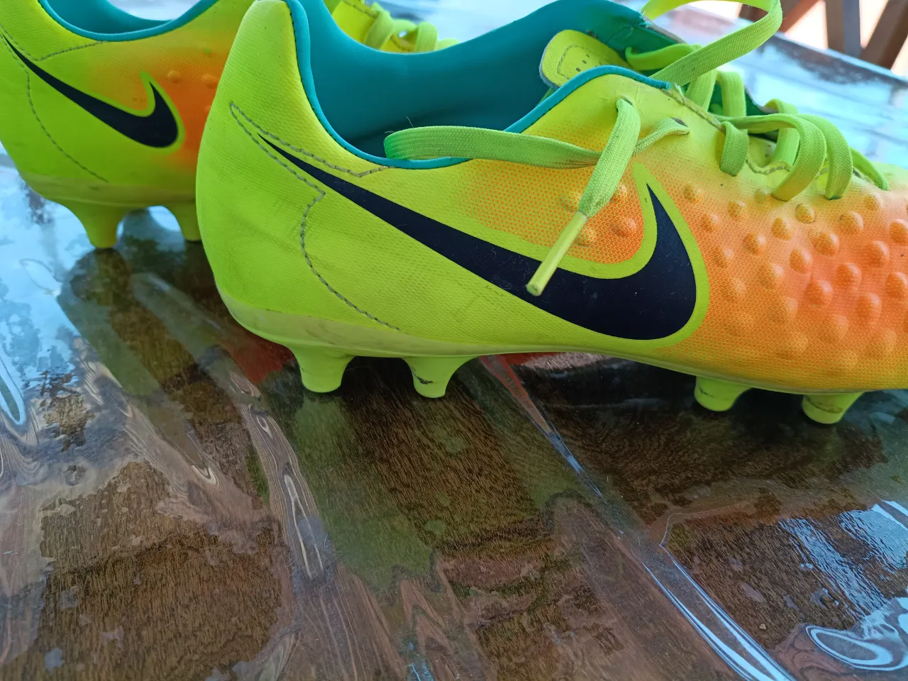 Botines Nike - Vista 2