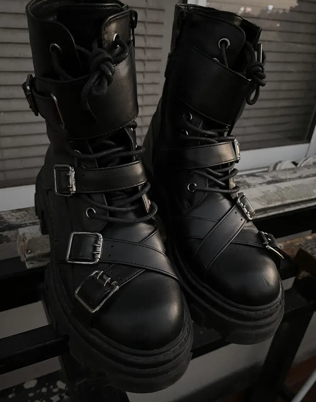 Botas 47 Street - Vista 5