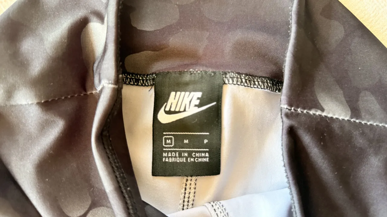 Short Nike - Vista 2