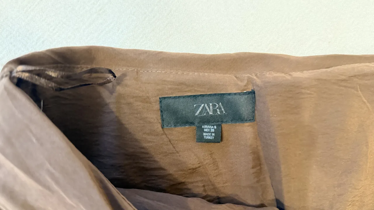 Pollera Zara - Vista 3