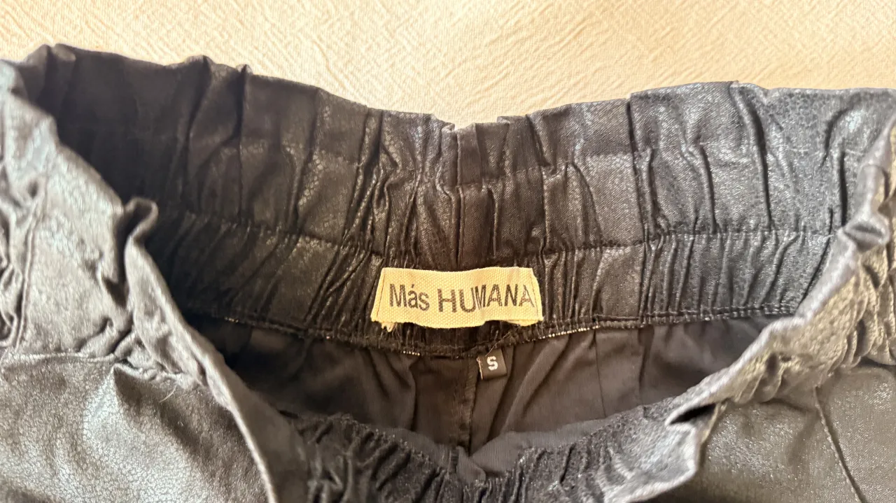 Short Humana - Vista 3