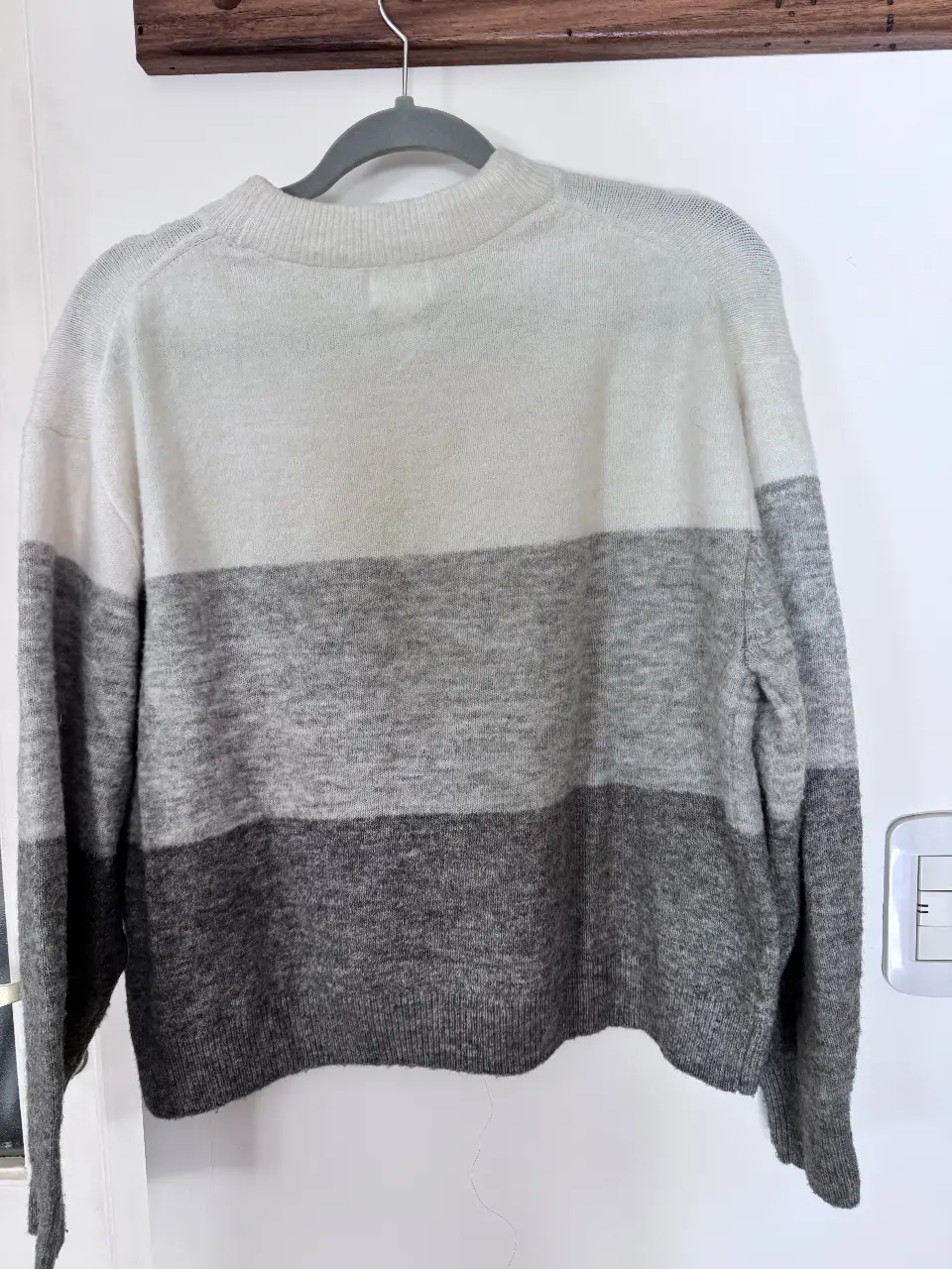 Sweater Hym - Vista 3
