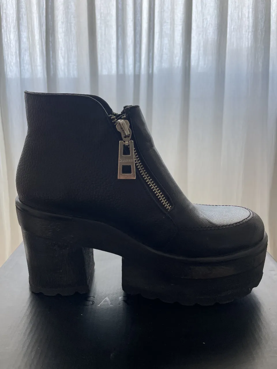 Botines Sarkany - Vista 3
