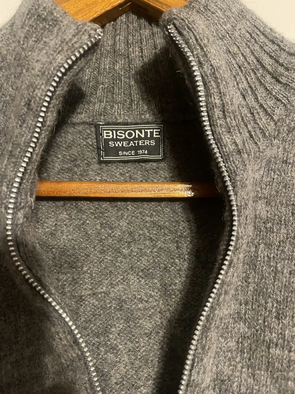 Polera Bisonte - Vista 2