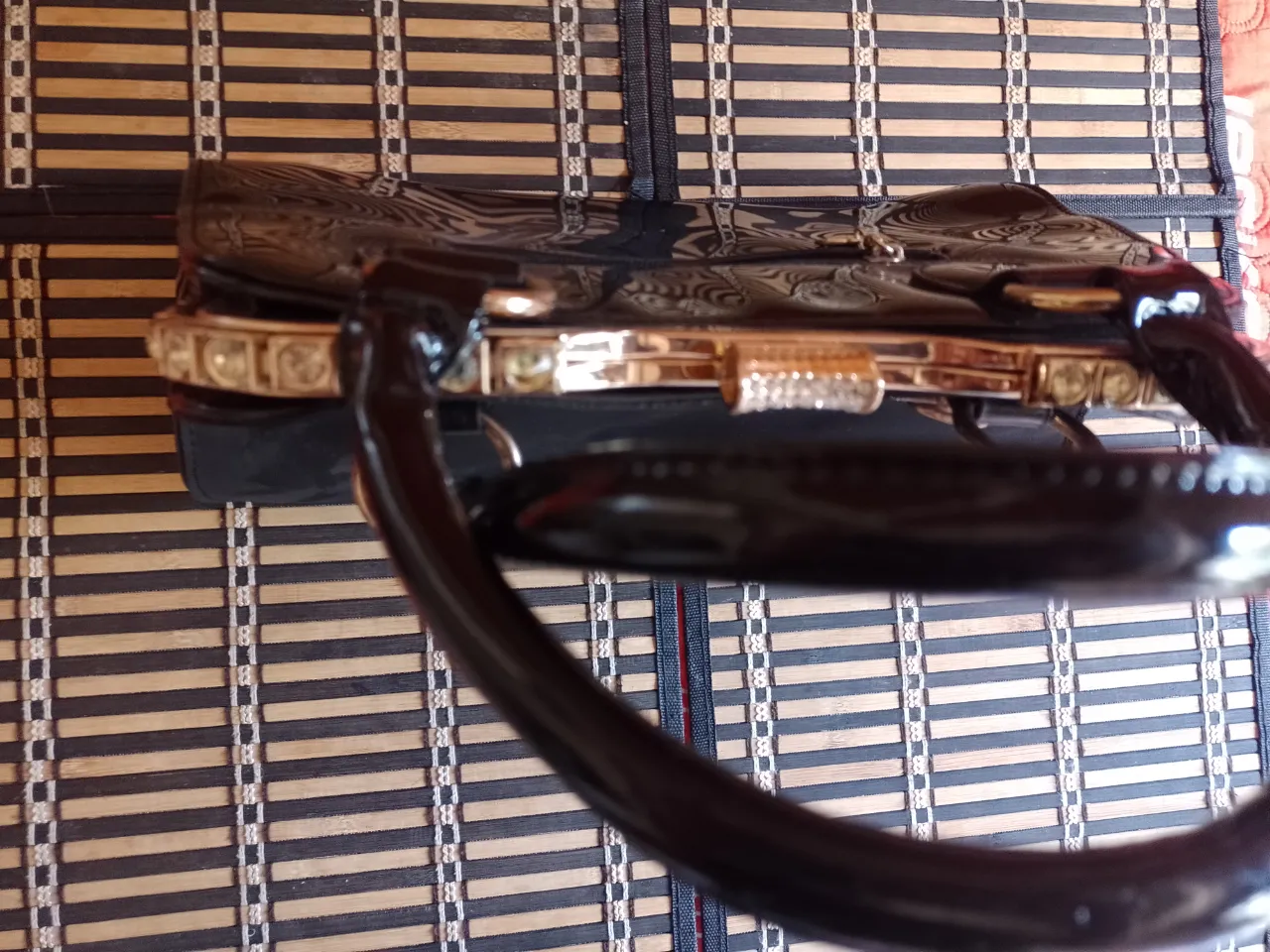 Cartera A ≠ - Vista 3