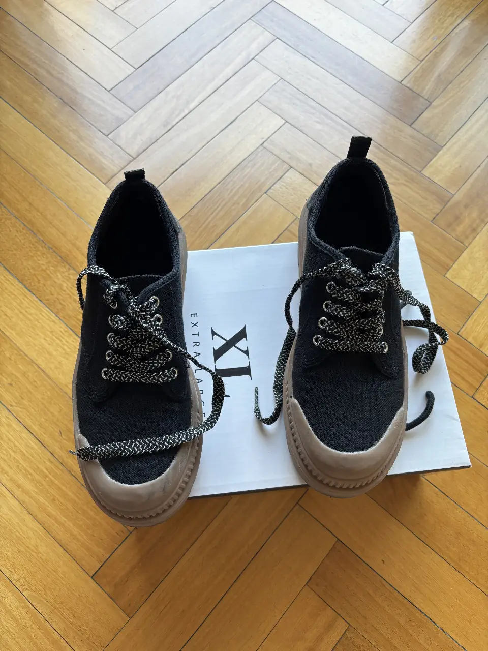 Zapatillas XLarge - Vista 2