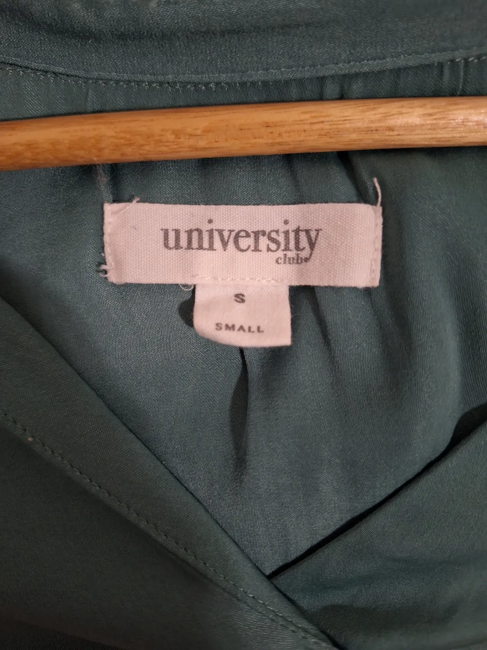 Camisa University Club - Vista 3