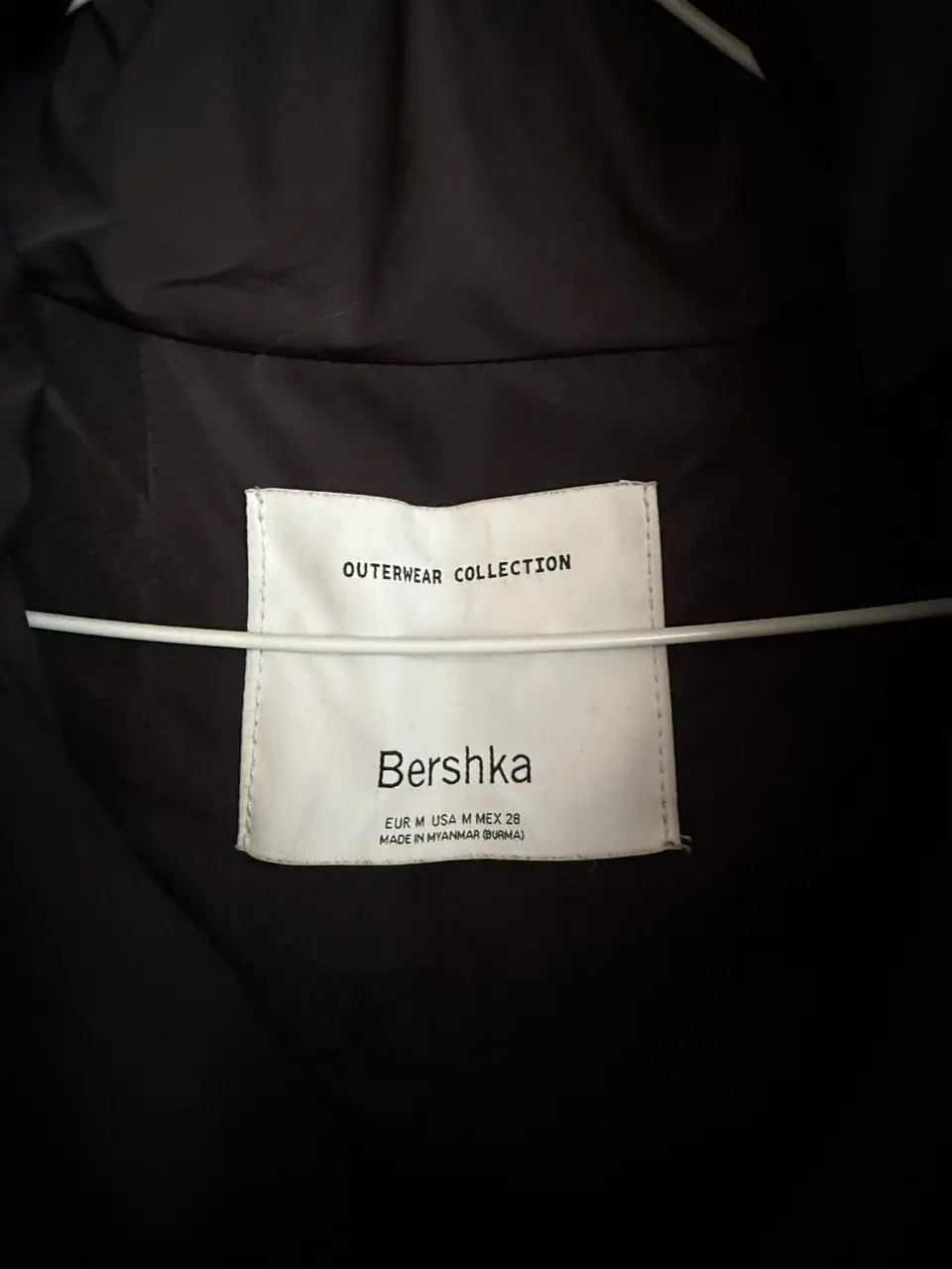 Campera Bershka - Vista 4