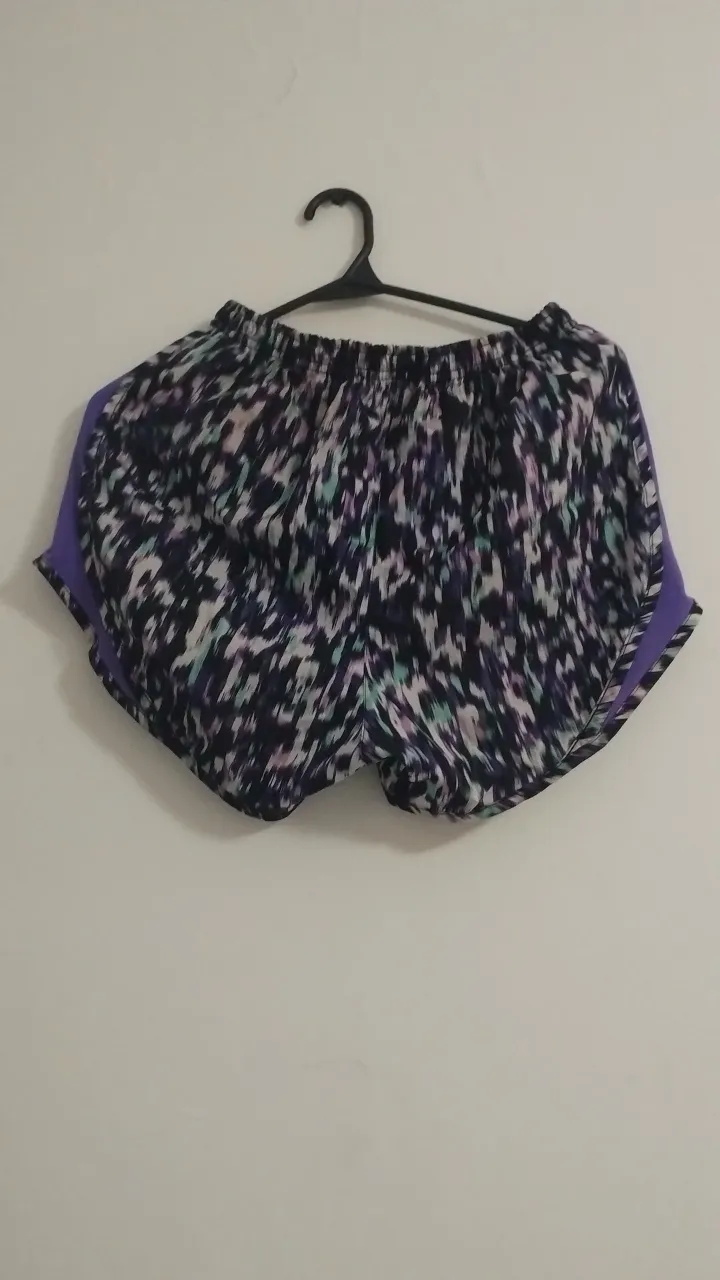 Short Nike - Vista 2