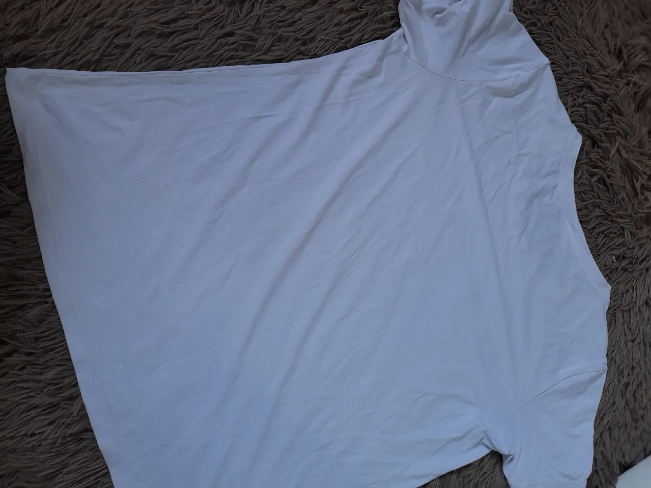 Remera Admit One - Vista 3