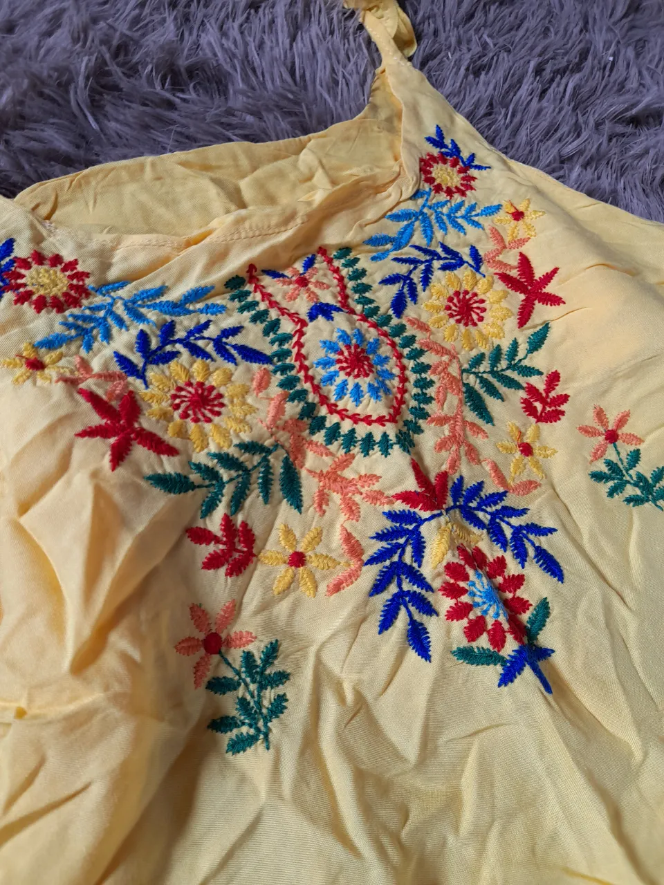 Musculosa Otra - Vista 2