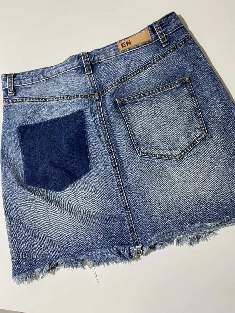 Pollera Etiqueta Negra - Vista 4