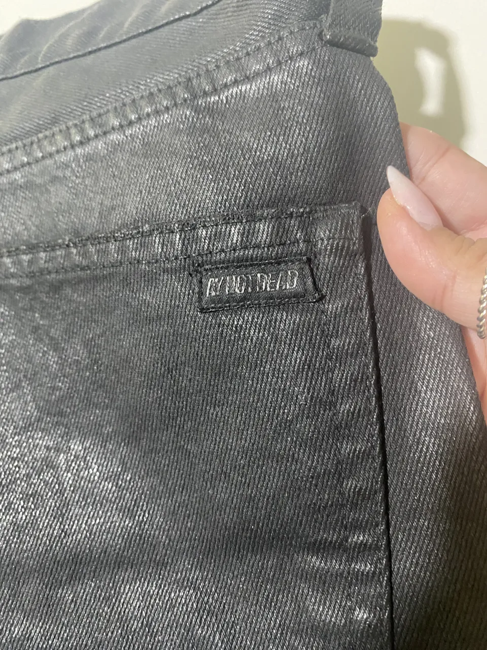 Short Ay Not Dead - Vista 5