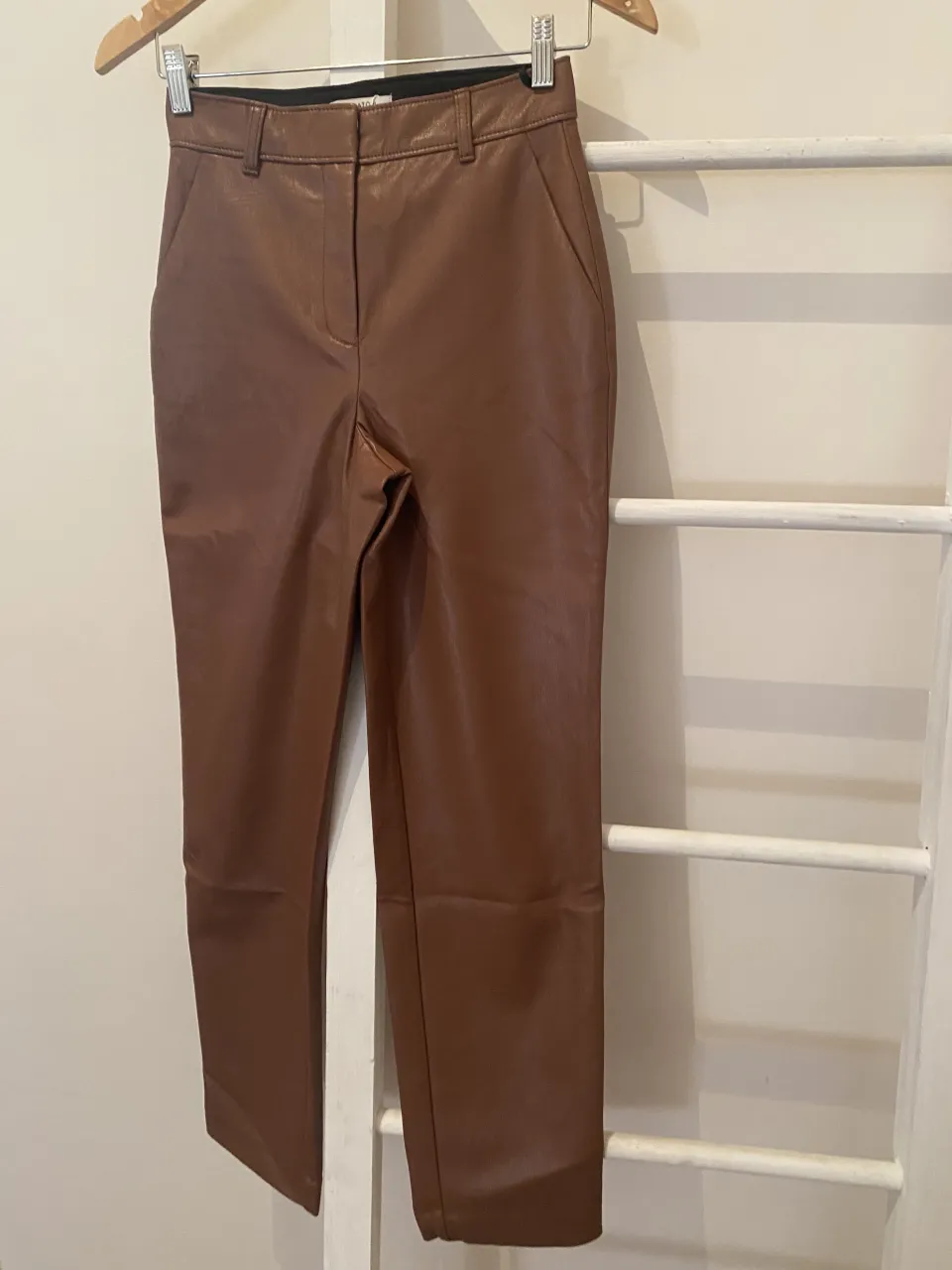 Pantalón Babaton - Vista 4