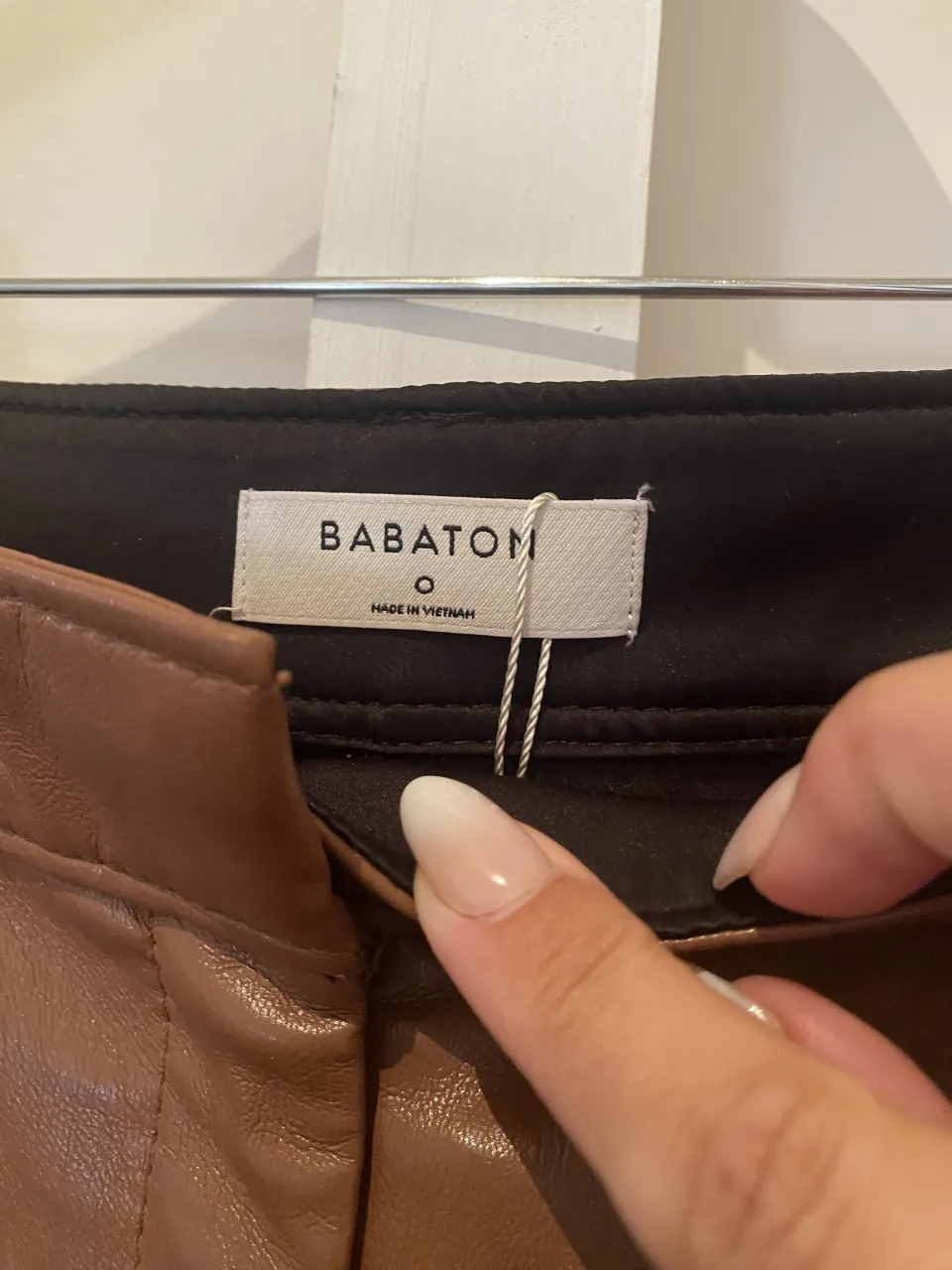 Pantalón Babaton - Vista 2