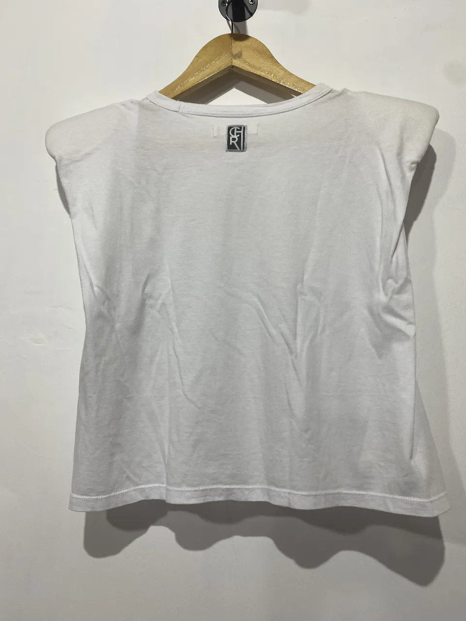 Remera CHER. - Vista 4