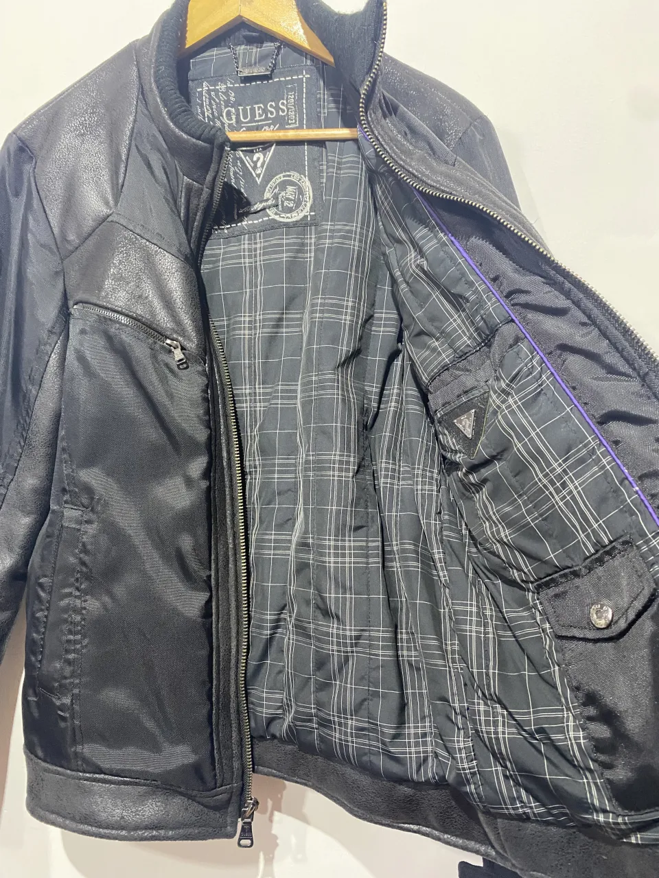 Campera GUESS - Vista 6