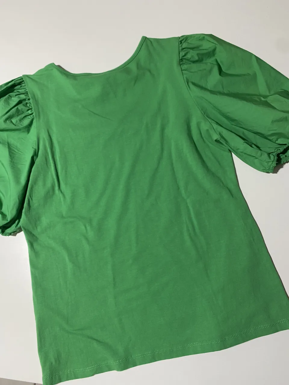 Remera H&M - Vista 4