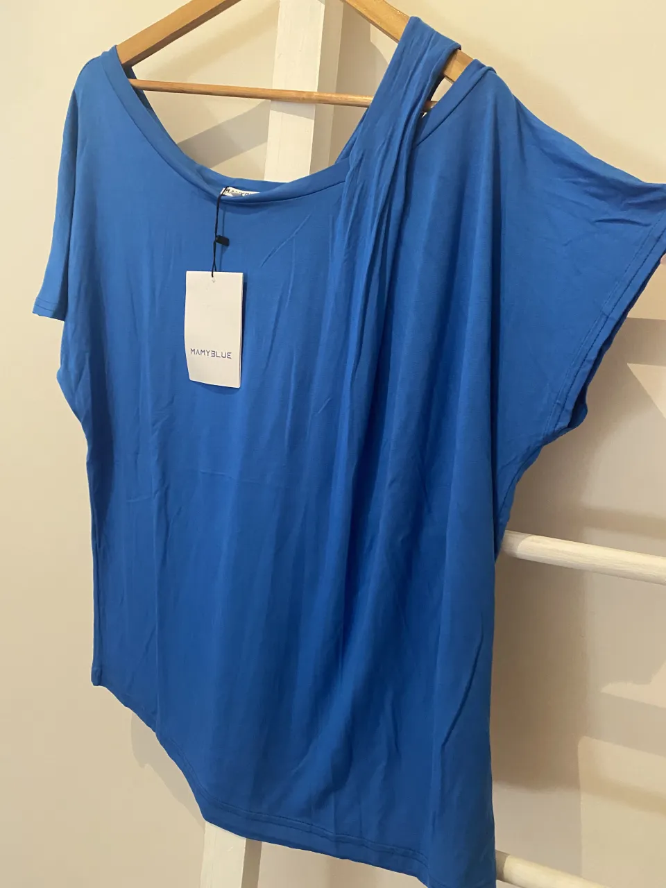 Remera MAMY BLUE - Vista 3