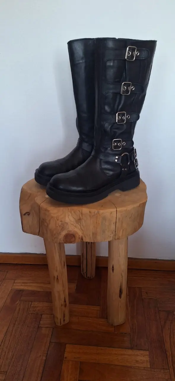 Botas Otra - Vista 4
