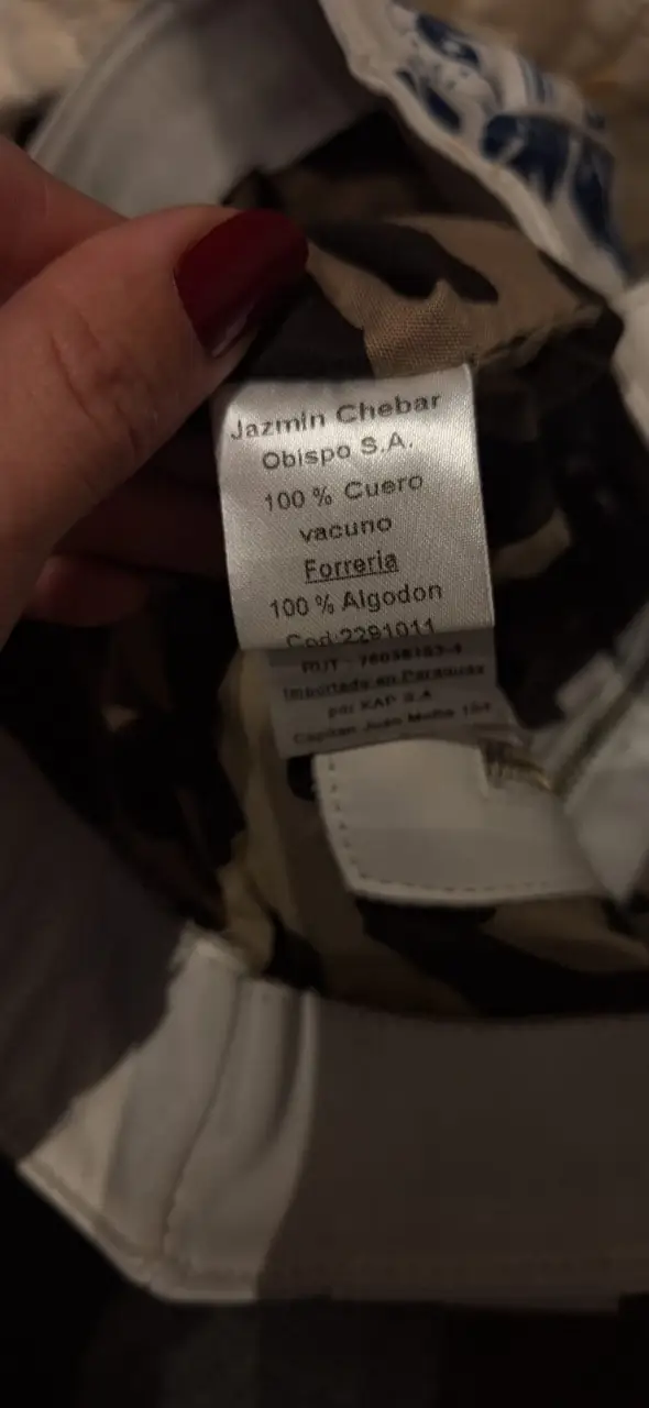 Cartera Jazmín Chebar - Vista 4