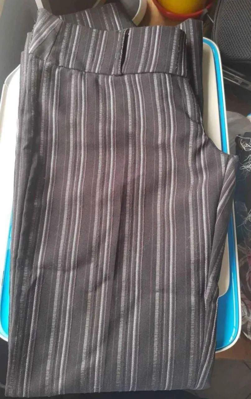 Pantalón Generico - Vista 4