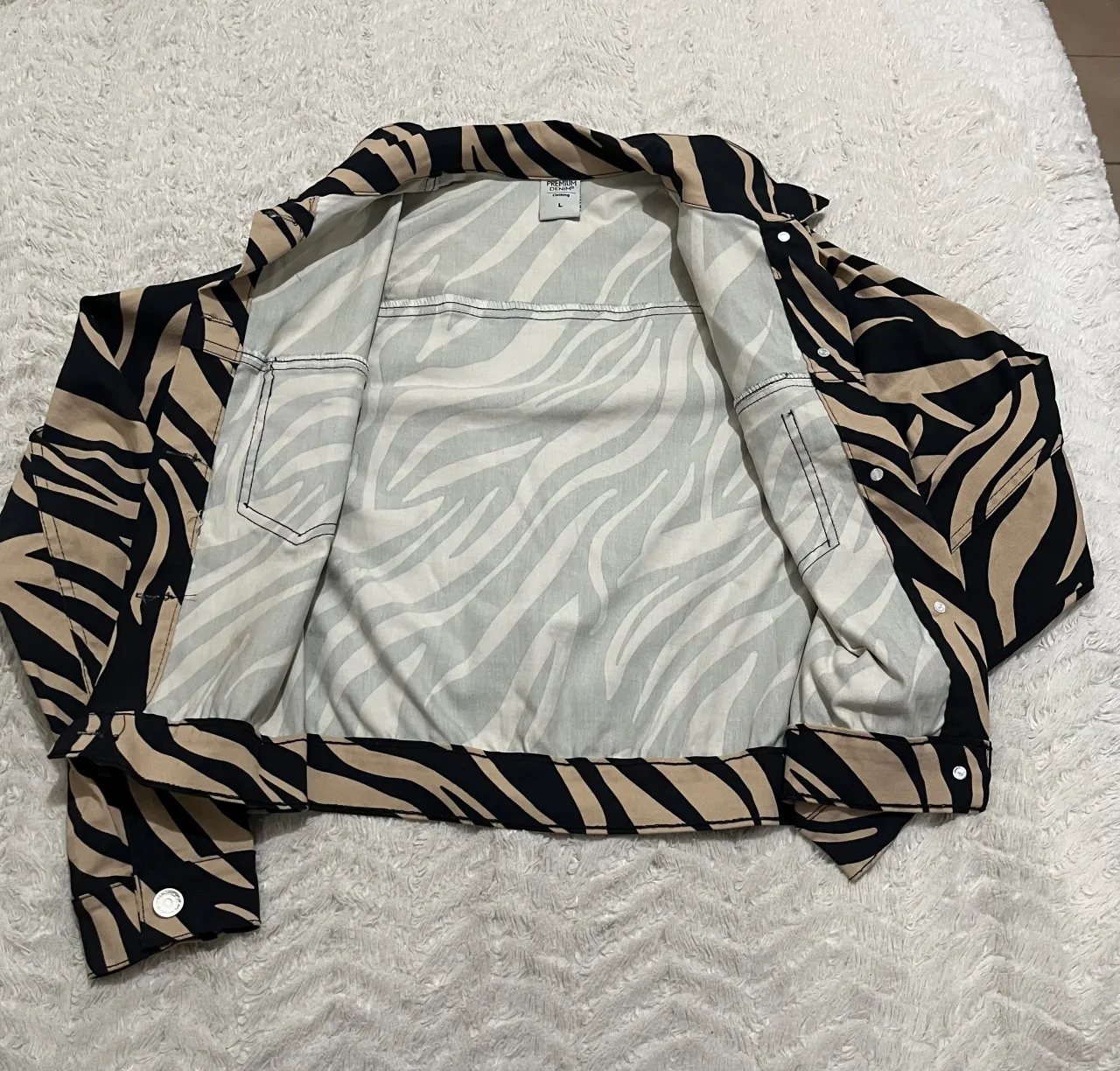 Campera Flores, avellaneda - Vista 2