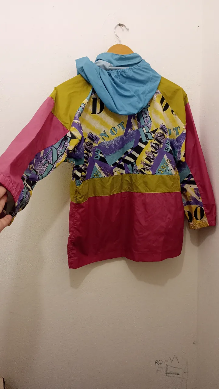 Rompeviento A ≠ - Vista 2