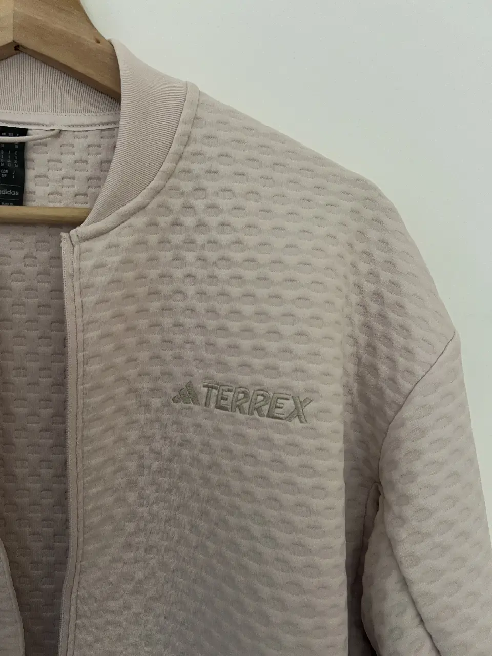 Campera adidas - Vista 4